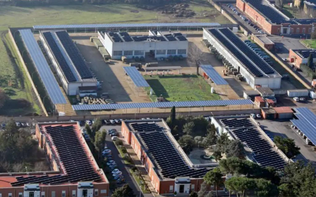PV Plant installation in Ministry of Defence Cecchignola's Barracks, Rome